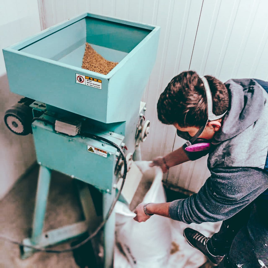 malt grinder